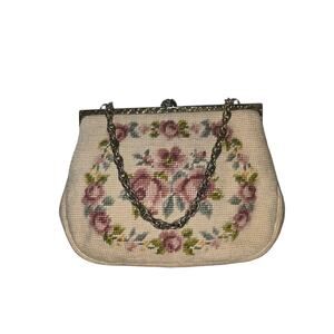 Vintage Maud Hundley Chain Strap Needlepoint Flowers Clutch Handbag